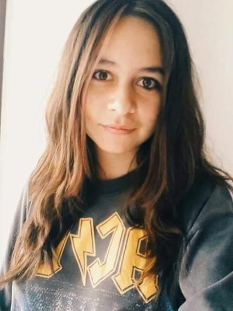 Educația duce la prosperitate! Raluca (15 ani)