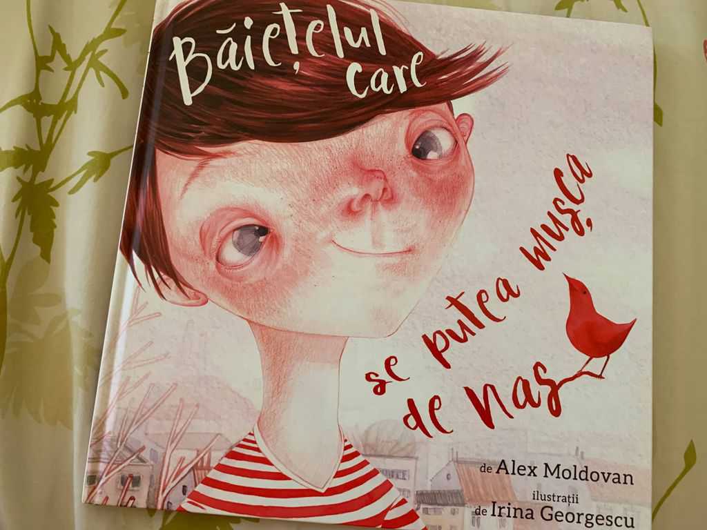 Băiețelul care se putea mușca de nas